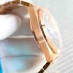 Omega 22152 Replica