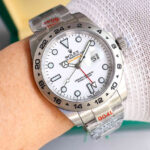 Explorer 216570 replica