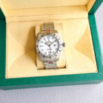 Explorer 216570 replica