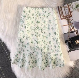 Alternative view of 2024 Little Green Flower Dress